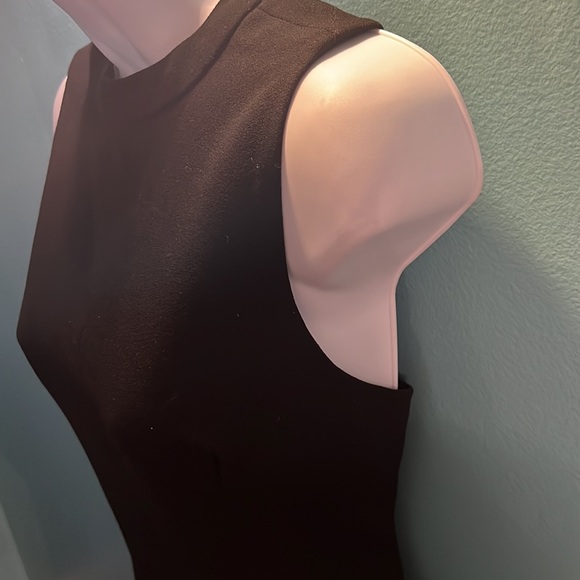 No. 1 Los Angeles dress - Picture 3 of 5